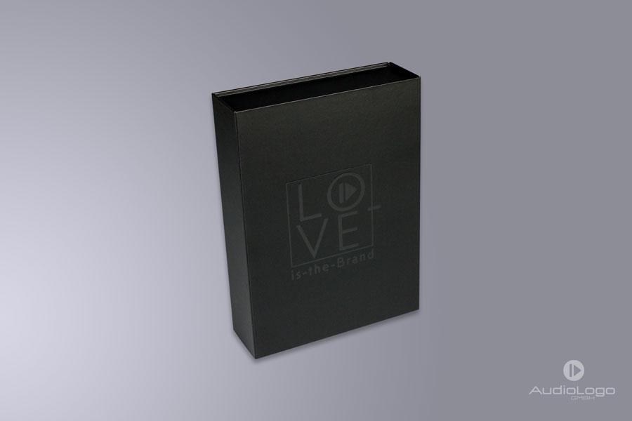 LOVE-is-the-Brand_Verpackung_Flakon_Box_web